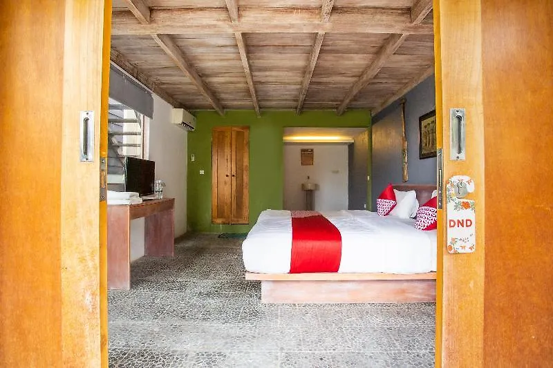 Hotel Tree House Villa Nusa Dua